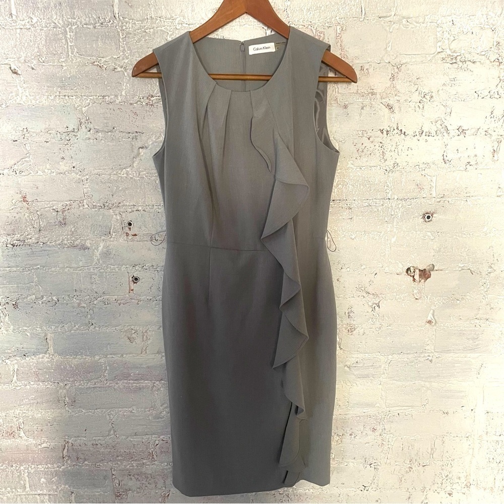 Calvin Klein Gray Front Ruffled Sheath Dress Sz 4